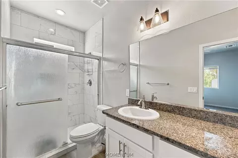 Bath - 1729 Pasadena Ave, Kingman, AZ 86401 photo 1 of 3