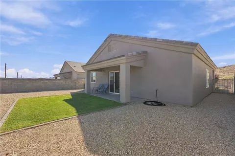 Exterior - 1729 Pasadena Ave, Kingman, AZ 86401 photo 6 of 8