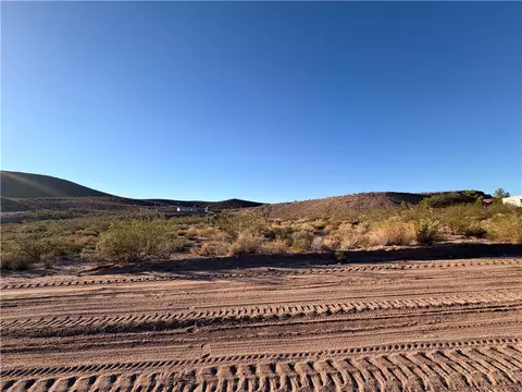 9459 W Norco Dr, White Hills, AZ 86445
