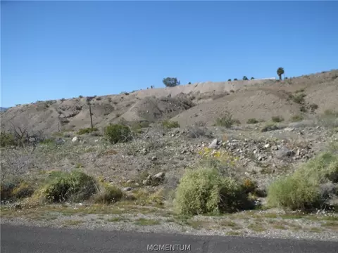 1941 Newberry Dr, Bullhead City, AZ 86442