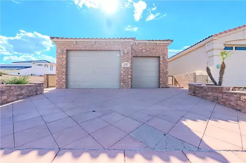 2925 Camino Del Rio, Bullhead City, AZ 86442