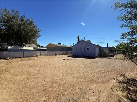 Exterior - 2029 Simms Ave, Kingman, AZ 86401 photo 4 of 5