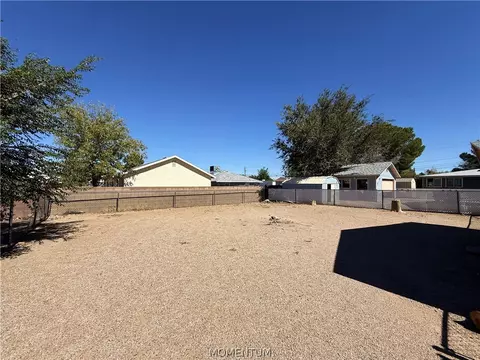 Exterior - 2029 Simms Ave, Kingman, AZ 86401 photo 3 of 5