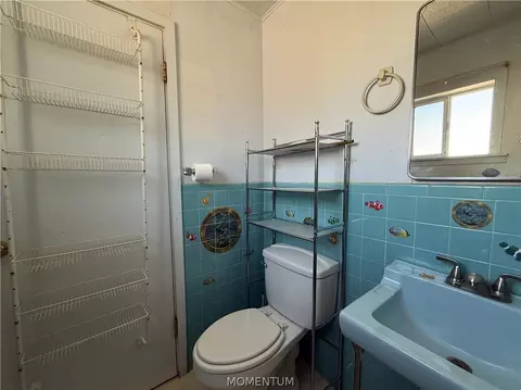 Bath - 2029 Simms Ave, Kingman, AZ 86401 photo 4 of 4