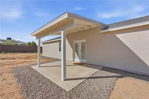 Exterior - 7134 E Rawhide Cir, Kingman, AZ 86401 photo 2 of 5