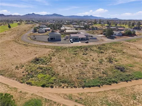 7935 E Pebble Dr, Kingman, AZ 86401 photo 6