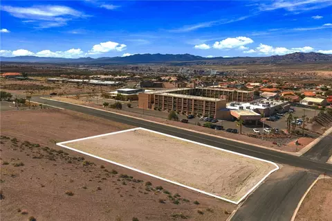 3420 Sunridge Rd, Bullhead City, AZ 86429