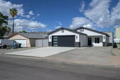 411 Emery Dr, Bullhead City, AZ 86442