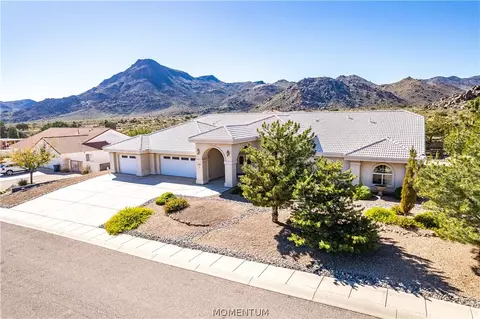 Exterior - 5565 N Storm Cloud Dr, Kingman, AZ 86409 photo 11 of 17