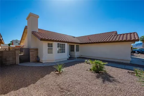 Exterior - 3792 E Packard Ave, Kingman, AZ 86409 photo 6 of 12