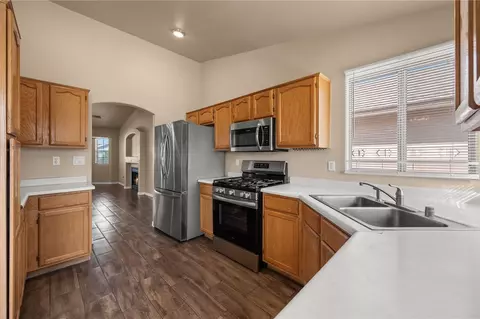 Kitchen - 3792 E Packard Ave, Kingman, AZ 86409 photo 1 of 2