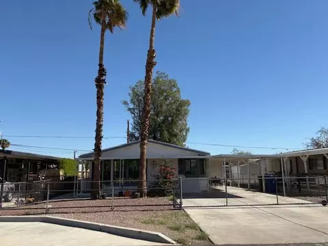 2352 Castle Rock Cir, Bullhead City, AZ 86442
