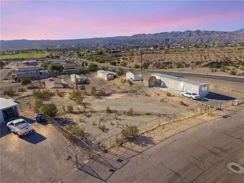 2263 W Riverview Cir, Bullhead City, AZ 86442