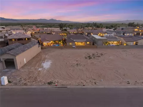 515 Boarder Ln, Mohave Valley, AZ 86440