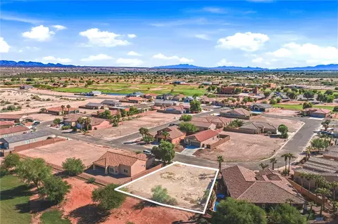27 N Spanish Bay Dr, Mohave Valley, AZ 86440
