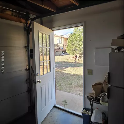 Entry Way - 9475 E Hugunin Ln, Kingman, AZ 86401 photo 1 of 1