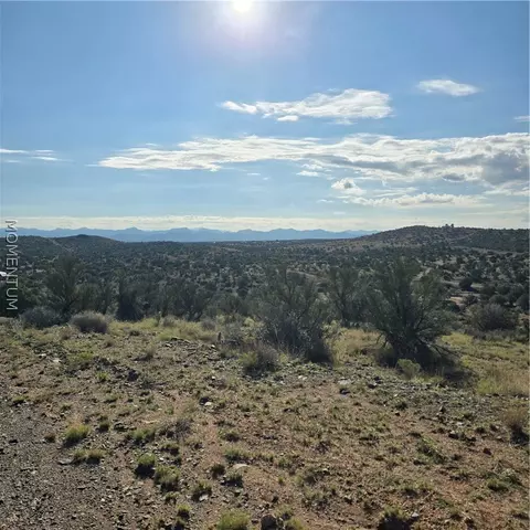 View/Area - 9475 E Hugunin Ln, Kingman, AZ 86401 photo 1 of 1