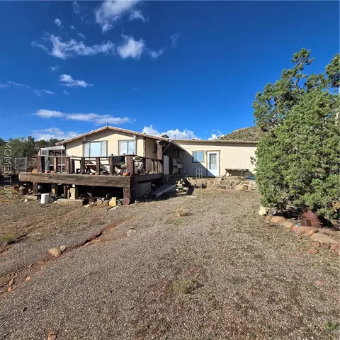 Exterior - 9475 E Hugunin Ln, Kingman, AZ 86401 photo 5 of 19