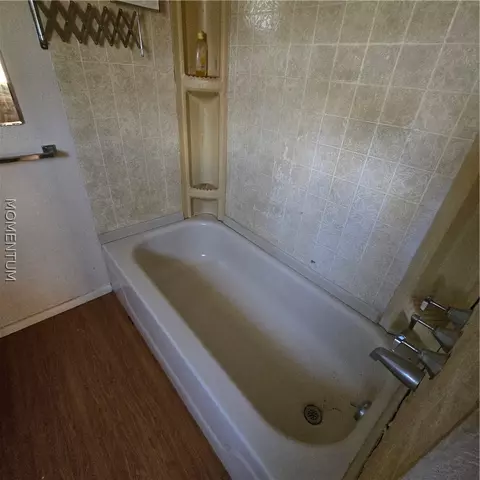 Bath - 9475 E Hugunin Ln, Kingman, AZ 86401 photo 1 of 3