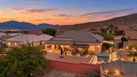 2934 La Paloma Dr, Bullhead City, AZ 86429