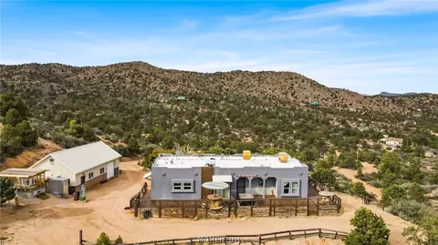 10516 E Pine Cone Way, Hackberry, AZ 86411 photo 2