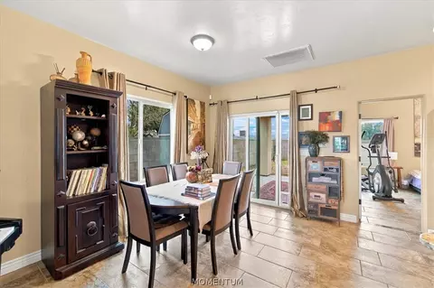 Dining - 2839 Harrod Ave, Kingman, AZ 86401 photo 1 of 1