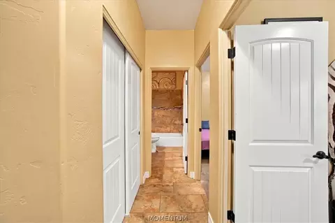 Entry Way - 2839 Harrod Ave, Kingman, AZ 86401 photo 4 of 5