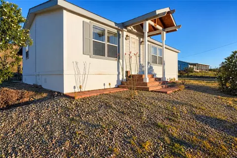 15804 N Ironwood Dr, Dolan Springs, AZ 86441