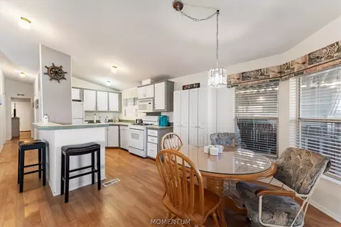 490 Bluewater Dr, Parker, AZ 85344 photo 4