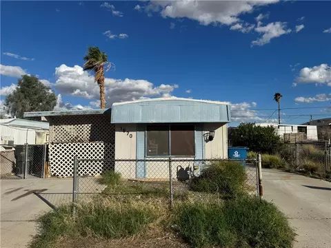 1870 Monterey Dr, Bullhead City, AZ 86442