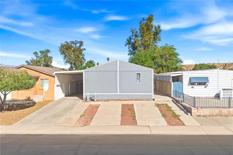 1377 Lause Rd, Bullhead City, AZ 86442