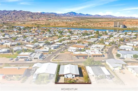 1323 Ramar Plz, Bullhead City, AZ 86442