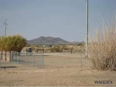 44618 Ron Dee Ln, Bouse, AZ 85325 photo 1