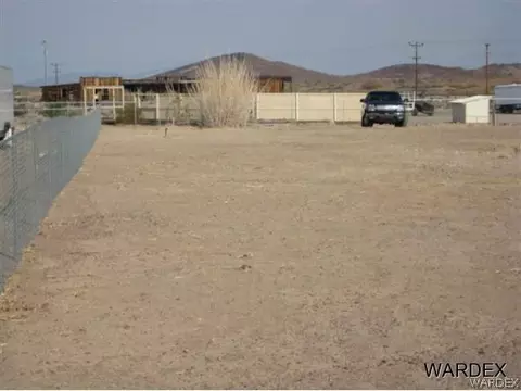 44618 Ron Dee Ln, Bouse, AZ 85325 photo 2