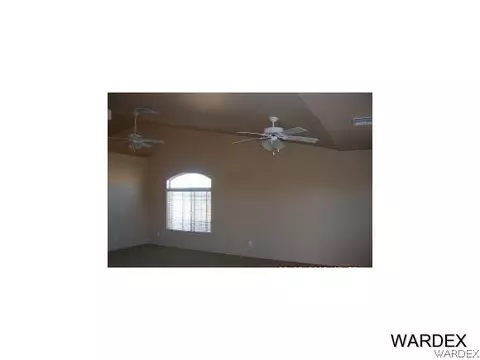4219 E Cane Ranch Rd, Kingman, AZ 86409 photo 3