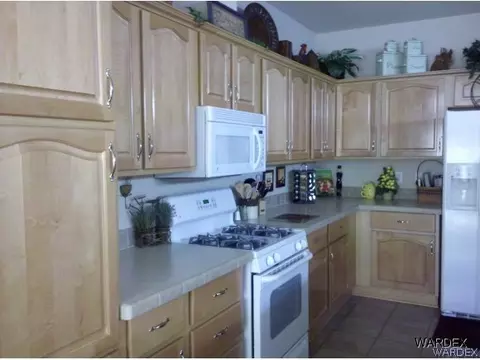 1149 Marina Dr, Needles, CA 92363 photo 3