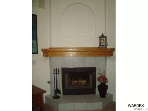 7576 E Cayuse Dr, Kingman, AZ 86401 photo 4
