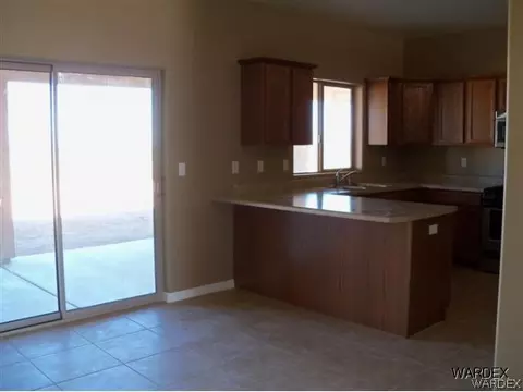 3989 E Mcvicar Ave, Kingman, AZ 86409 photo 8