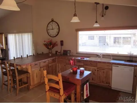 8865 Apache Loop, Parker, AZ 85344 photo 5