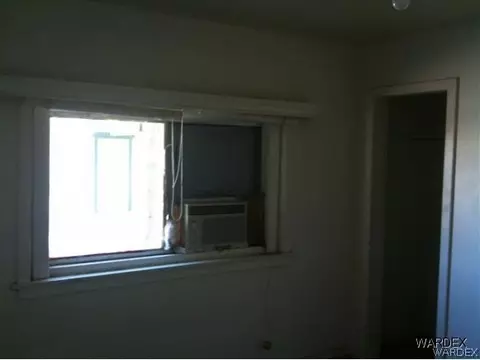 216 San Clemente St, Needles, CA 92363 photo 8