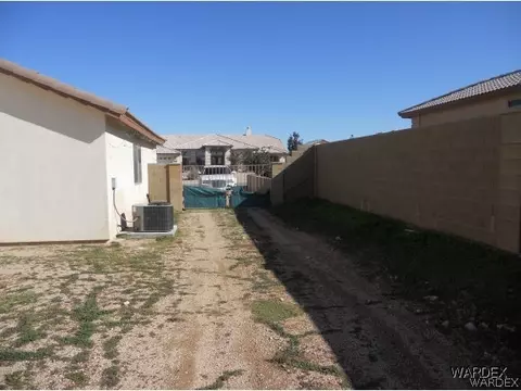 2929 Mountain Trail Rd, Kingman, AZ 86401 photo 22