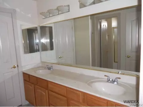 2929 Mountain Trail Rd, Kingman, AZ 86401 photo 12