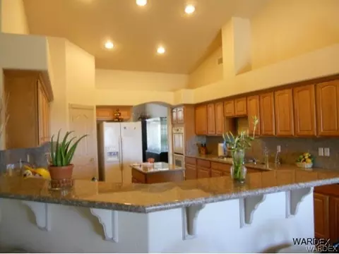 2929 Mountain Trail Rd, Kingman, AZ 86401 photo 7