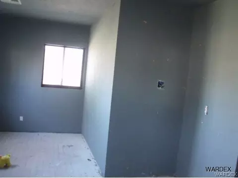 860 E Beverly Ave, Kingman, AZ 86409 photo 5