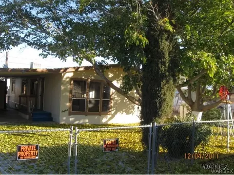 3765 E Hearne, Kingman, AZ 86409 photo 2