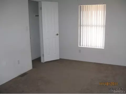 30310 N Haystack Dr, Meadview, AZ 86444 photo 12
