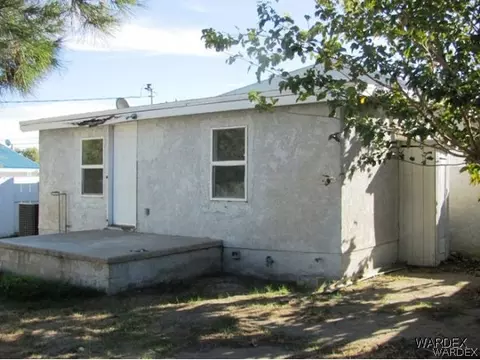 208 Walnut St, Needles, CA 92363 photo 9