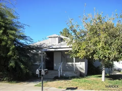 208 Walnut St, Needles, CA 92363 photo 1