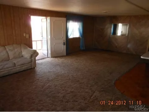 1050 E Huffman Way, Kingman, AZ 86409 photo 4
