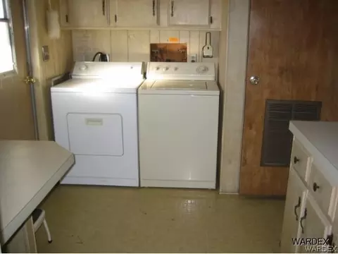 1930 E Morrow Dr, Kingman, AZ 86409 photo 12
